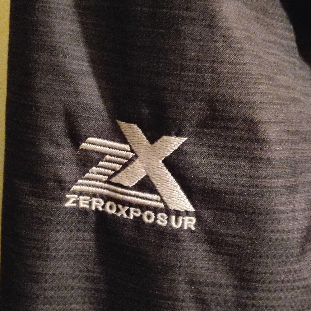 ZeroXposur Men's Black and Cream Ski Jacket - Picture 4 of 12